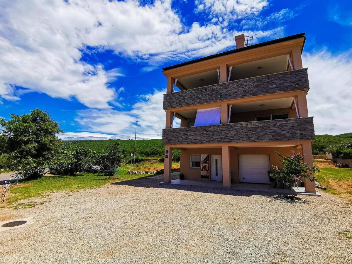 App La Vita E Bella - Azzurro Apartment Пунат Екстериор снимка